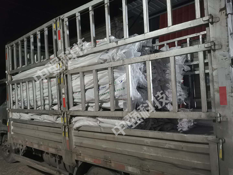 礦用封孔器，瓦斯封孔料發(fā)往山西長治